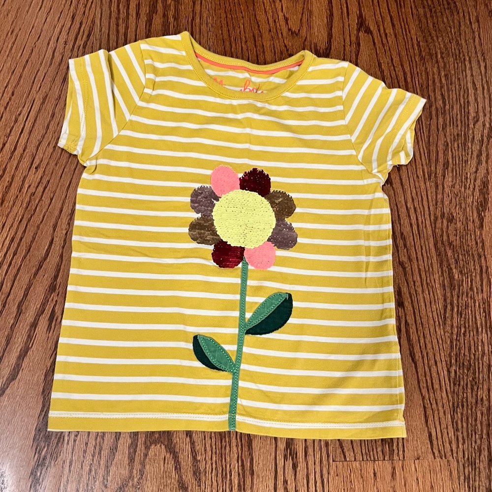 Mini Boden girls flower sequin shirt, size 5-6, EUC!